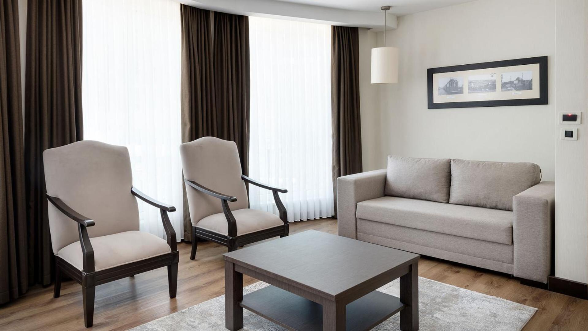 Ramada Plaza By Wyndham Istanbul City Center (Adults Only) Eksteriør bilde